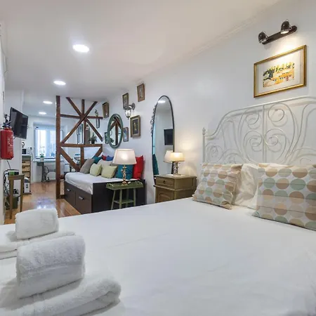 Charming & Cozy Studio - Alfama | By Airnest Lisbon Exterior photo